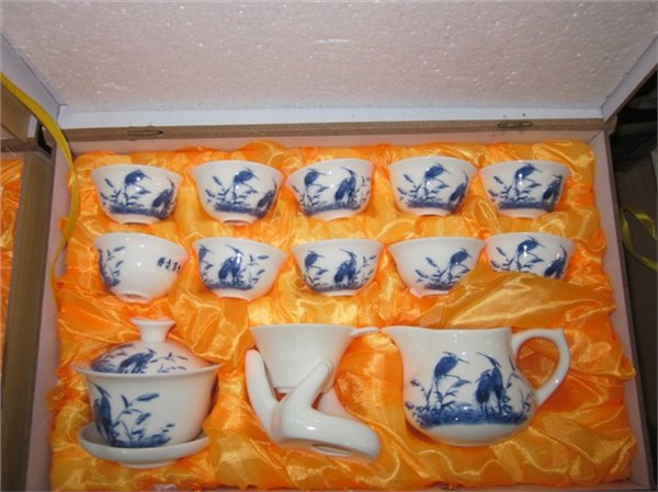 青花茶具，鑫腾陶瓷，青花套装茶具
