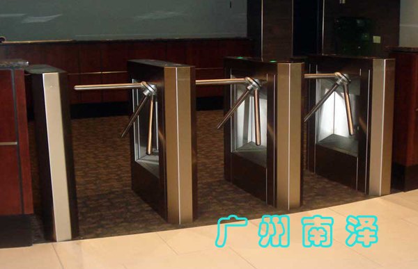 有关智能停车场管理系统施工南泽电子科技