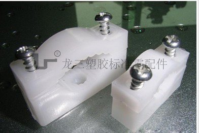 龙三塑胶标准零配件厂大量供应电缆固定夹