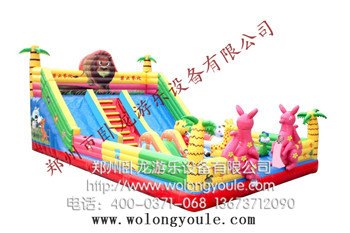 卧龙游乐充气蹦蹦床 狮子滑梯厂家直销中
