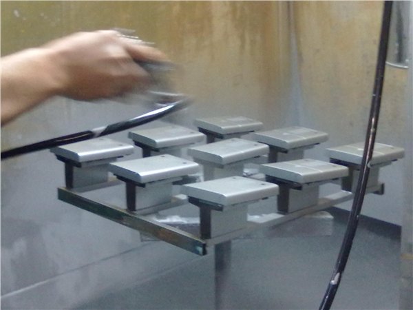 塑胶喷油厂家，五金喷油加工厂