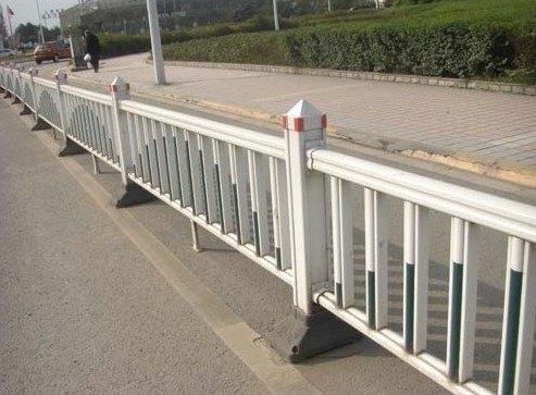 孝感道路护栏|孝感交通护栏|孝感隔离栏