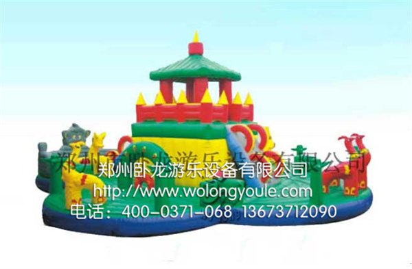 郑州卧龙厂家直销大批量小熊维尼充气城堡