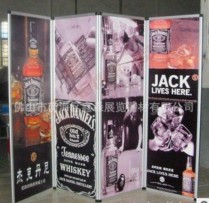 承德市生产八棱柱喷绘展板生产厂