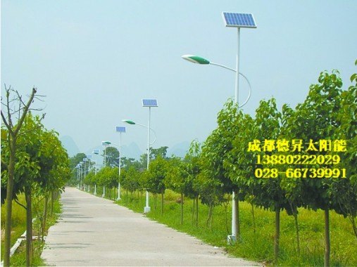 西藏太阳能路灯  太阳能路灯最新报价
