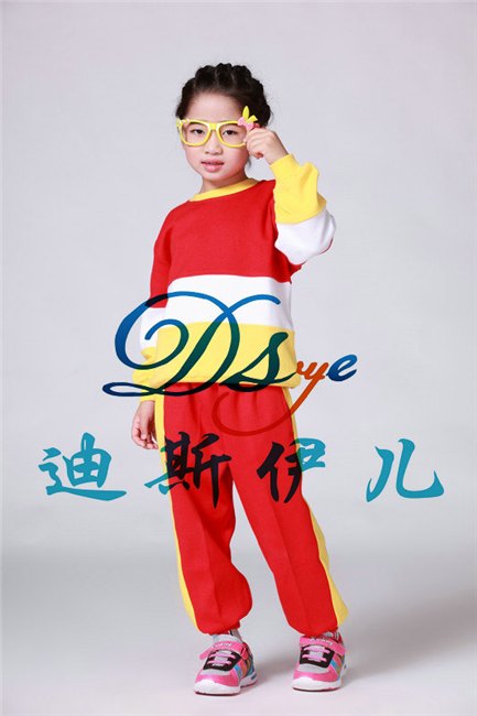69河南幼儿园运动会服装厂家|儿童忌穿合成纤维的幼儿园园服