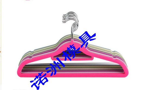 黄岩塑料衣架模具