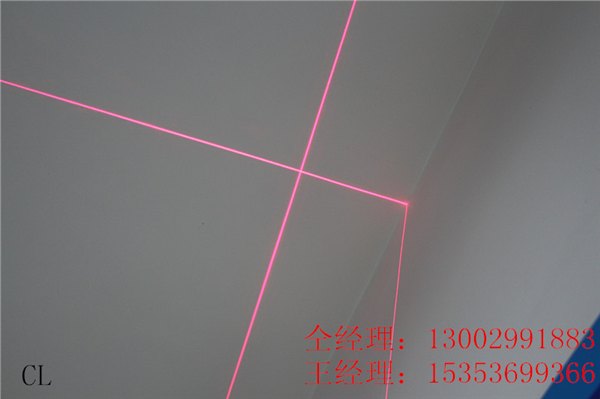 十字激光标线器