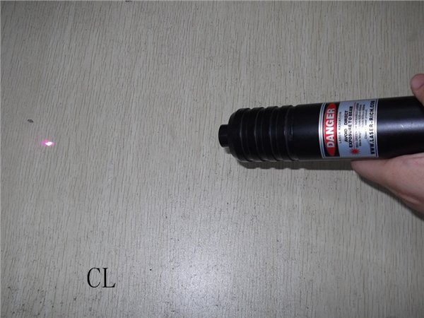 点状红光镭射管