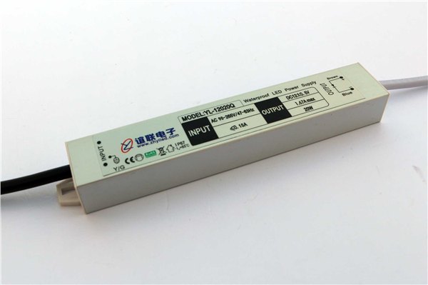 供应12V20W防水电源