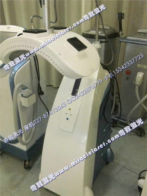 红蓝光治疗仪报价 痤疮治疗美容仪多少钱