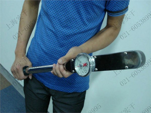 双向测量45000牛米表盘力矩扳手专卖店