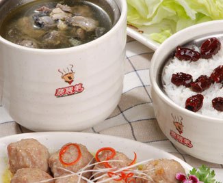 快餐领导者蒸膳美中式快餐