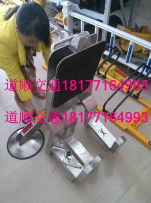 烟台车轮锁销售热线-零售包邮车轮锁不是吹的