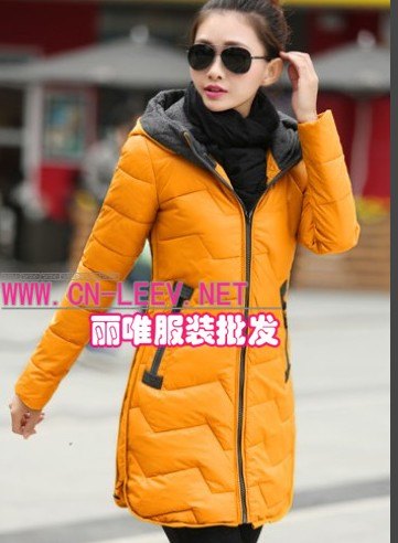 东莞哪里有冬天皮衣批发便宜毛衣批发便宜棉衣批发加厚打底批发时尚批发