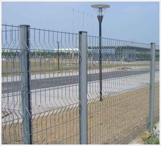 铁丝护栏网、护栏网流程、护栏网耗材