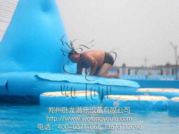 卧龙游乐 水上冲关价格 图片 水上机械