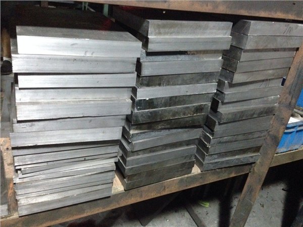 高强度工具钢板，高硬度工具钢板，高速钢板W2Mo9Cr4VCo8