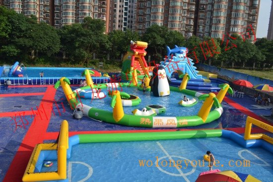 卧龙游乐 动漫水世界租赁 采购 图片 移动水乐园