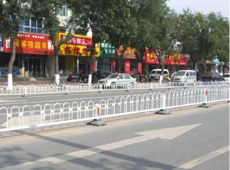 南宁市政道路护栏设计，红昌科技护栏直销