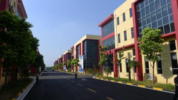 上海工业园区廉价标准厂房出售。5000元/平米，1600平~5000平