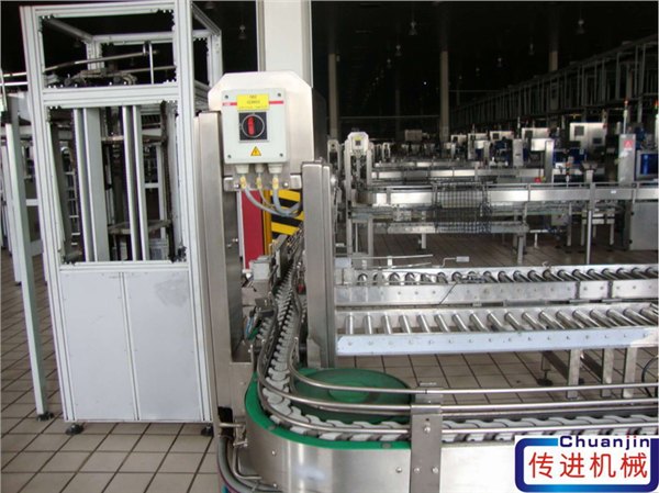 订做液态奶输送机、龙骨链输送机、利乐转牛奶输送机