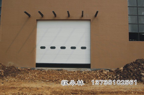 理想门业工业门，提升门，滑升门