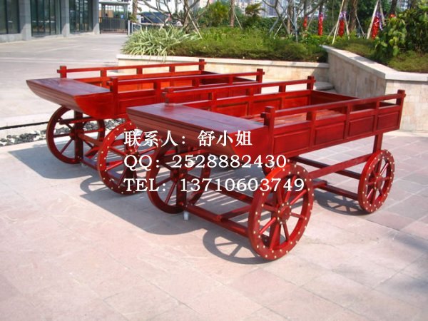 丽水广场花车，江苏实木花车，商业街户外花箱