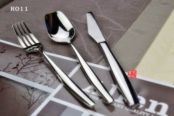 供应高档餐饮套装刀叉 不锈钢西餐具 不锈钢西餐刀叉