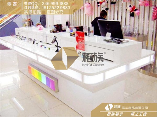 供应十堰苹果大型亚克力体验台图片，手机展示柜台价格