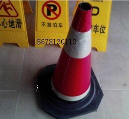 防城港哪儿有橡胶路锥卖