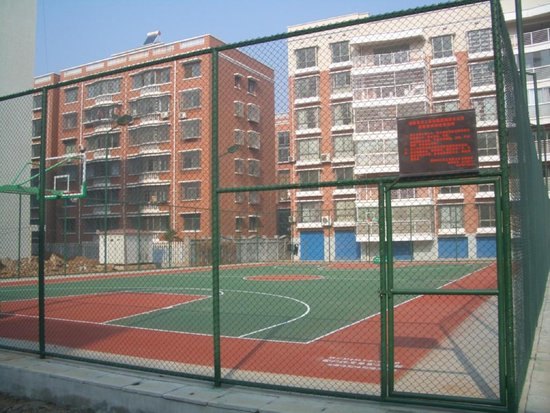 重庆球场围网价格，安徽球场护栏网，北京勾花网球场围网