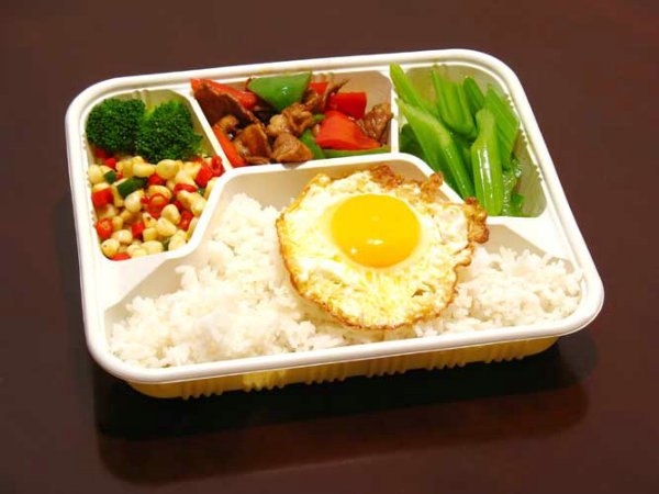 76煮饺子时加点盐饺子就不会粘连|深圳营养配餐公司