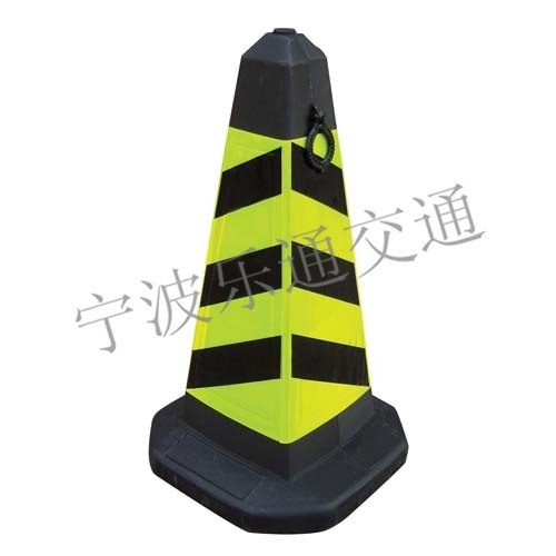 供应方尖路锥