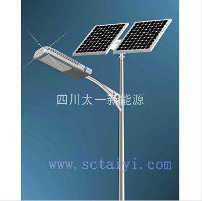 45巴中太阳能路灯生产厂家|太阳能路灯在阴雨天的时候也能工作