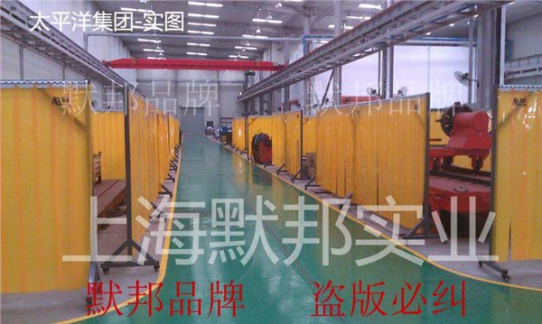 供应默邦 防弧光软门帘
