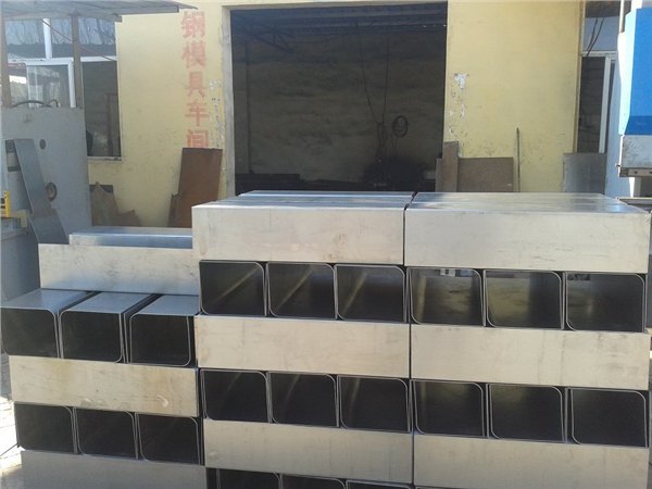 供应路牙石模具，路缘石模具，护坡模具，护坡砖模具，六角护坡模具