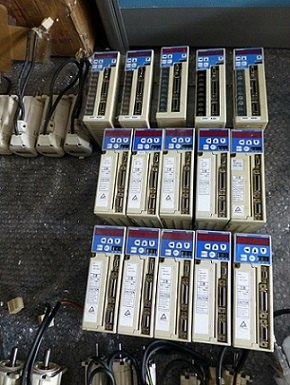 MSD023A1XXV伺服驱动器