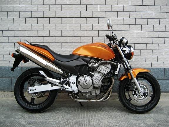 出售进口本田 CB250小黄蜂街车仅卖1800元