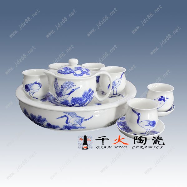 陶瓷茶具定制厂，青花瓷茶具
