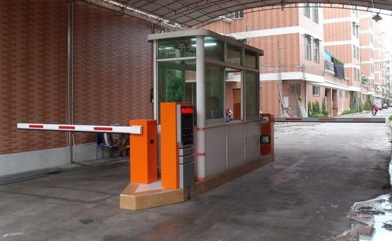 江苏广告道闸效果图道闸门/盐城车位锁/南通停车场系统/淮安翼闸安装/ 