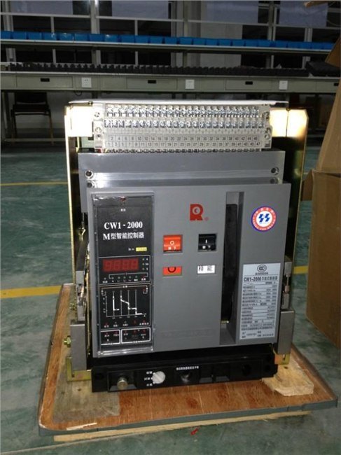 CW1万能式断路器 常熟CW1-2000智能型万能式断路器厂 