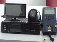 北斗/GPS定位卫星 部标北斗双模车载终端