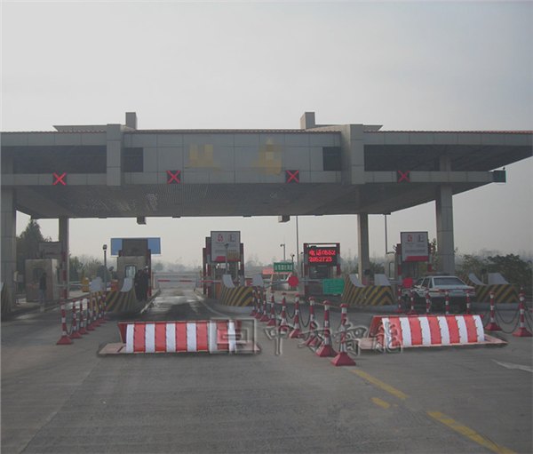 政府要害部门路障机