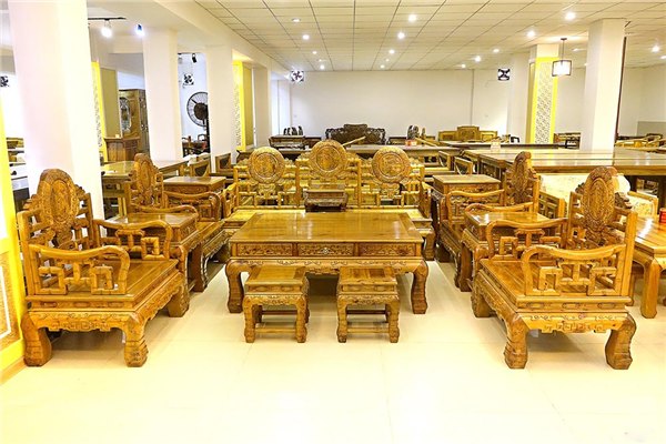 臻粹阁金丝楠木宝座沙发多件套，金丝楠木古典家具