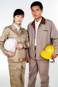 羽乔教你如何选择工作服