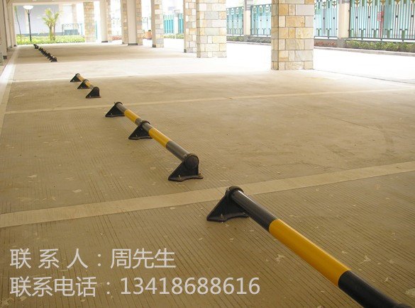 南澳街道哪里有挡轮杆，阻位器，车位挡轮杠，挡轮座批发？