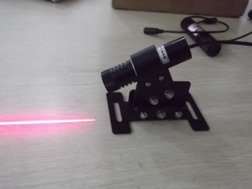 单片锯镭射标线器