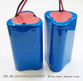 厂家直销3.7V 18650 6000MAH组合加线矿灯锂电池