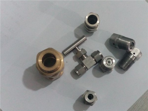 不锈钢防爆滴水栓